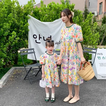 Летнее хлопковое платье с коротким рукавом в цветочек для мамы и дочки, свободные повседневные семейные платья
