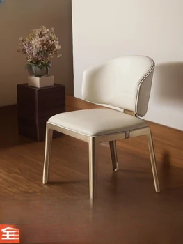 Итальянский обеденный стул из легкой роскошной кожи, дизайнерский стул из воловьей кожи с верхним слоем из нержавеющей стали, известный в Интернете creative soft pa