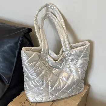 Женская сумка-хобо из фугу, вместительная стеганая сумка с подкладкой, Мягкая Легкая Женская сумка для покупок металлического цвета на открытом воздухе